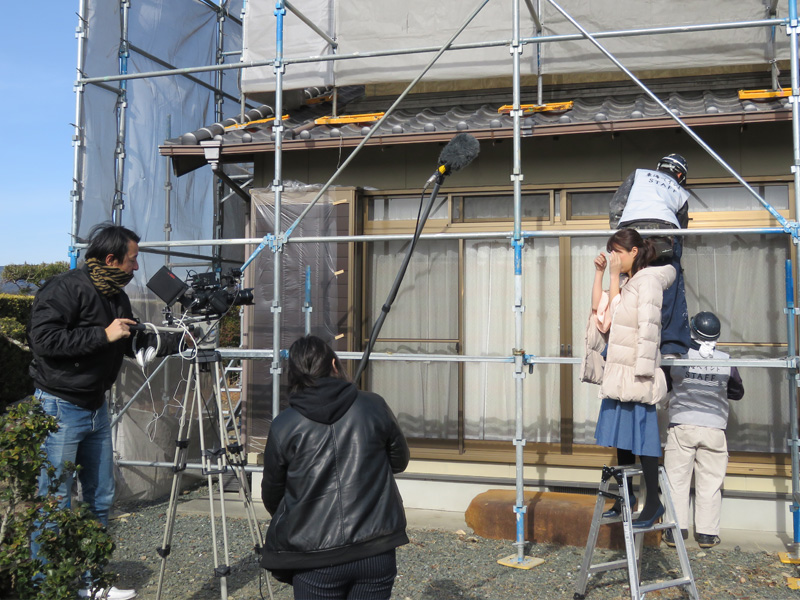 浜松/磐田/袋井/掛川/岐阜を中心に、外壁塗装/屋根塗装/瓦の葺き替え/リフォーム工事全般/内装工事全般を承ります。